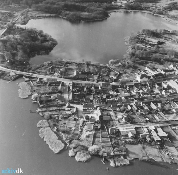 Fil:Lillesø1964.jpg
